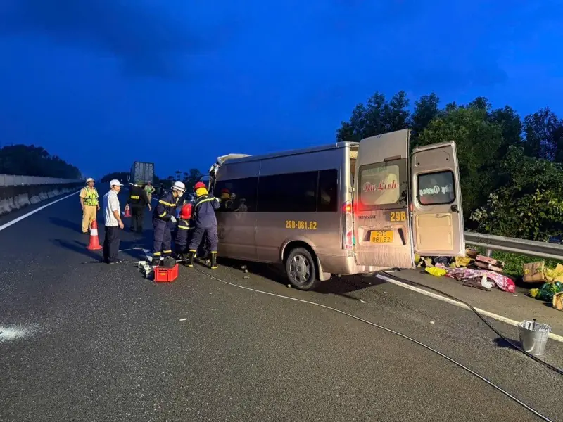 Tai nạn 13 người thương vong ở Đà Nẵng: Cô dâu, chú rể cùng người nhà gặp nạn sau đám cưới