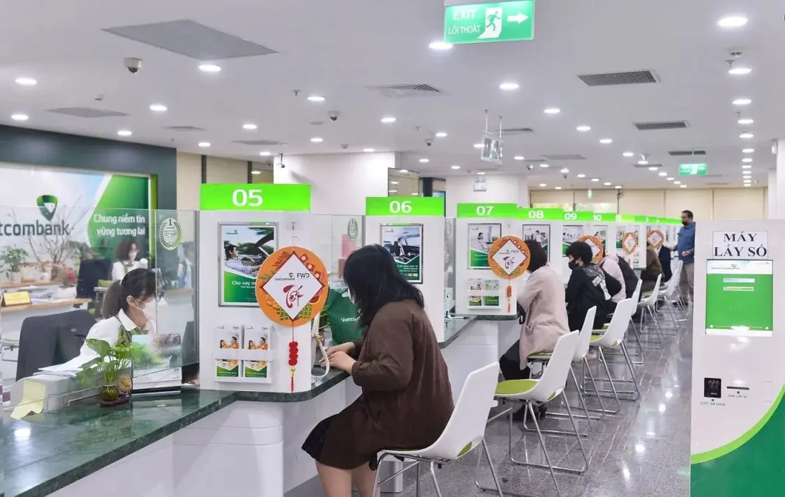 Cảnh báo chủ thẻ Vietcombank và ACB: Trường hợp này sẽ bị ngân hàng "khóa nóng" tài khoản ngay lập tức
