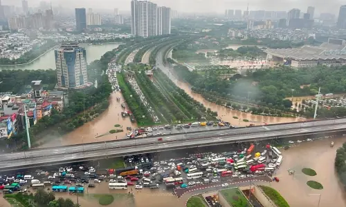 Hà Nội chi gần 5.600 tỷ đồng làm công trình khẩn cấp chống úng ngập