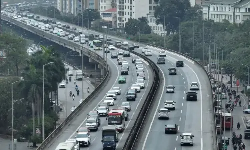 Hà Nội thí điểm hạn chế ôtô tải, container trên một số tuyến đường