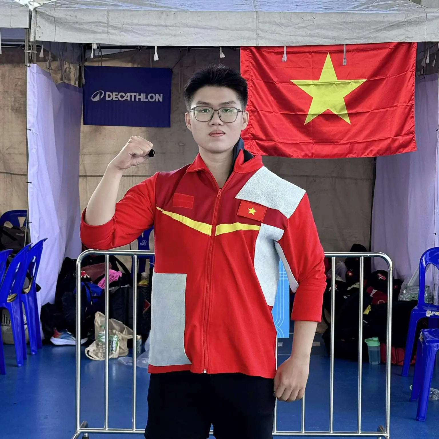 Về kể không ai tin: Đang đi làm bác sĩ thì được cử sang Thái Lan thi kéo co, kết quả đáng kinh ngạc