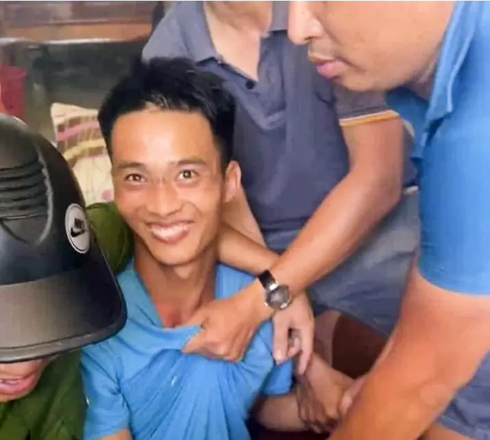 Bắt phạm nhân cùng Triệu Quân Sự trốn khỏi trại giam tại Lào