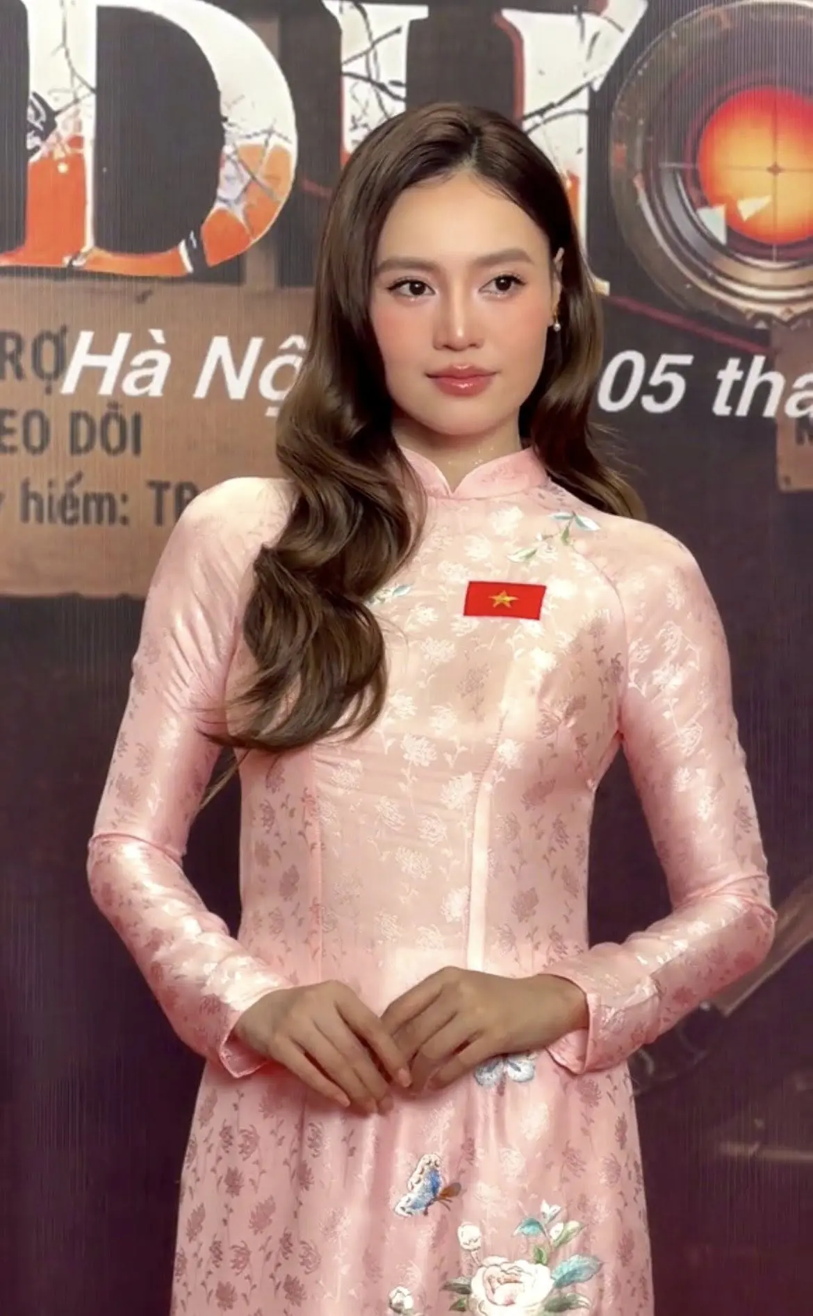 Quyết định của Ninh Dương Lan Ngọc đang khiến netizen khóc lụt MXH
